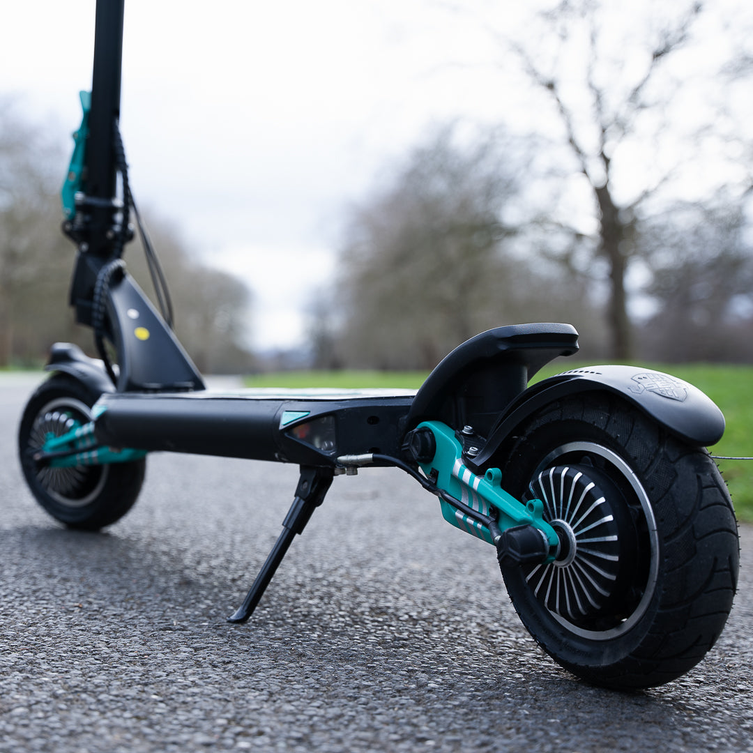 How Far Can An Electric Scooter Go On One Charge?