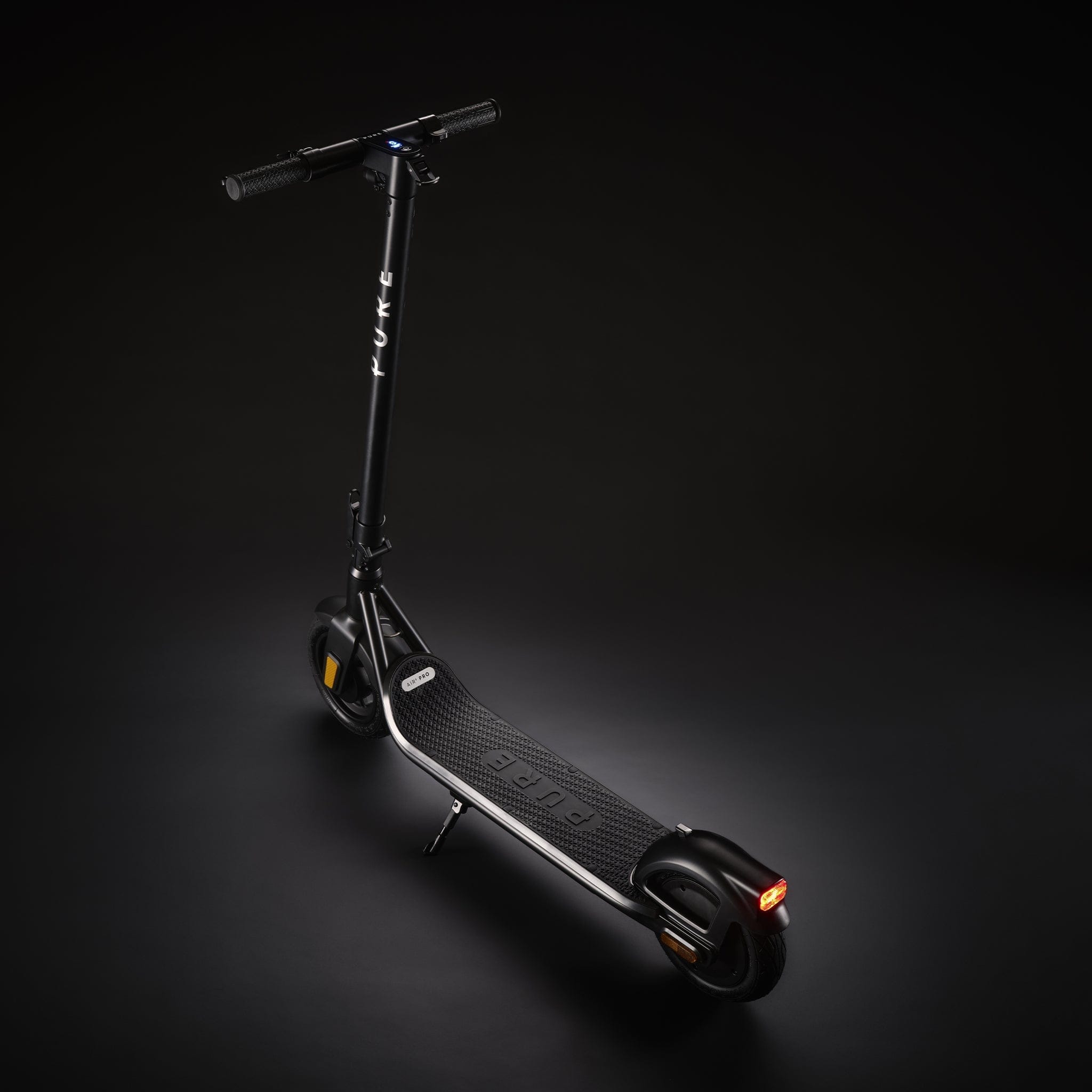 Pure Electric Scooter Black Air⁵ Pro