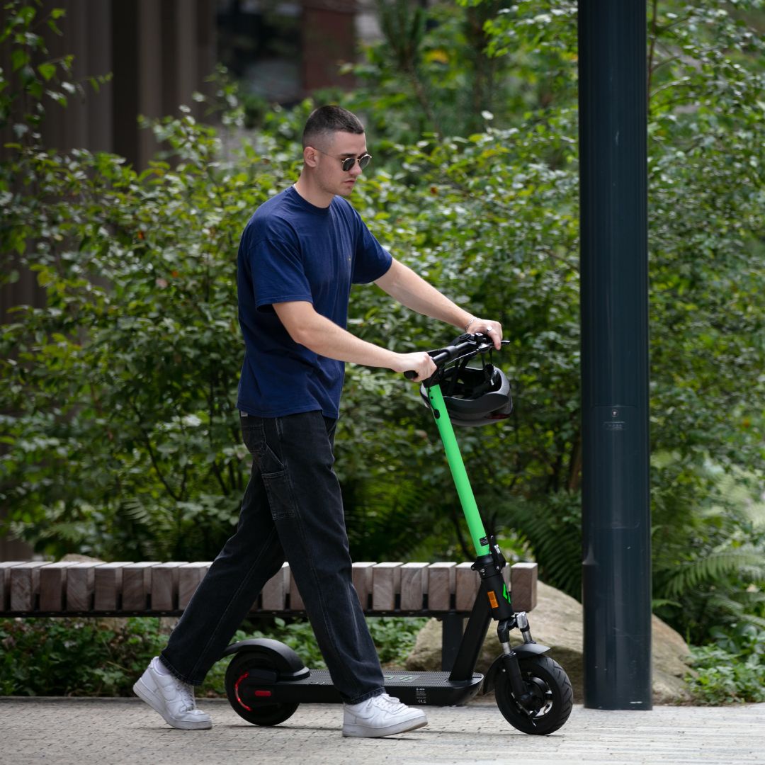 LOCO Motion Pro - LOCO Scooters
