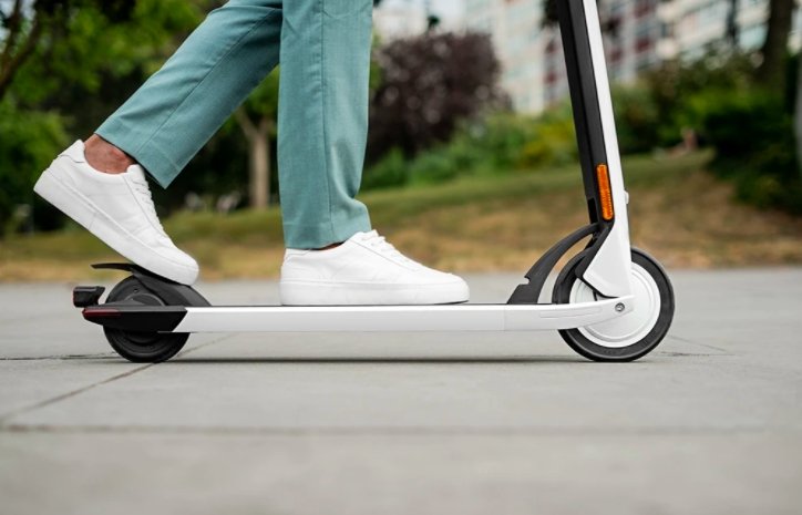Segway Ninebot Air T15 Electric Scooter - LOCO Scooters
